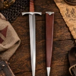 Daga Medieval Forjada de Hoja Gruesa sin Filo con Vaina de Cuero - 1