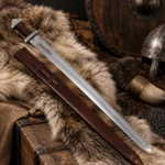 Espada Vikinga Tipo H/I con Hoja Grabada y Vaina de Cuero - 1